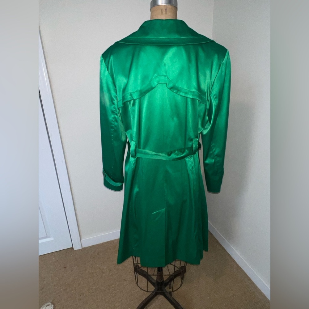 NY Collection Emerald Green Satin Trench Coat - Picture 3 of 7